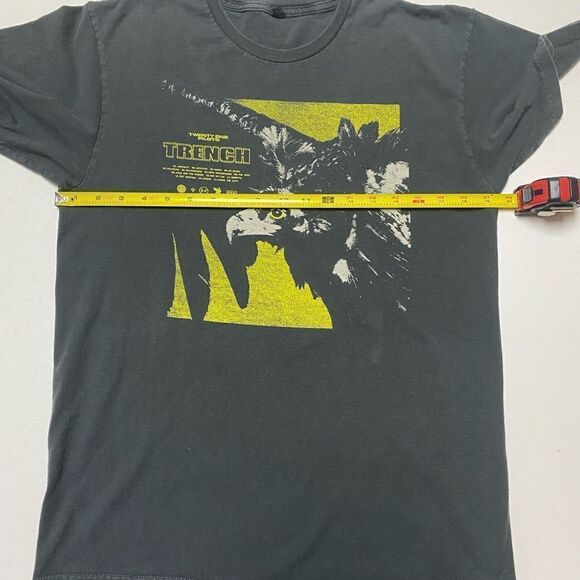 Twenty One Pilots Women’s Unisex Gray Trench Graphic Shirt Sz M - Picture 4 of 8